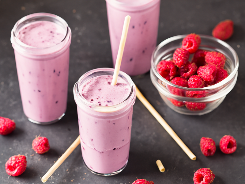 Vegan berry vanilla shake